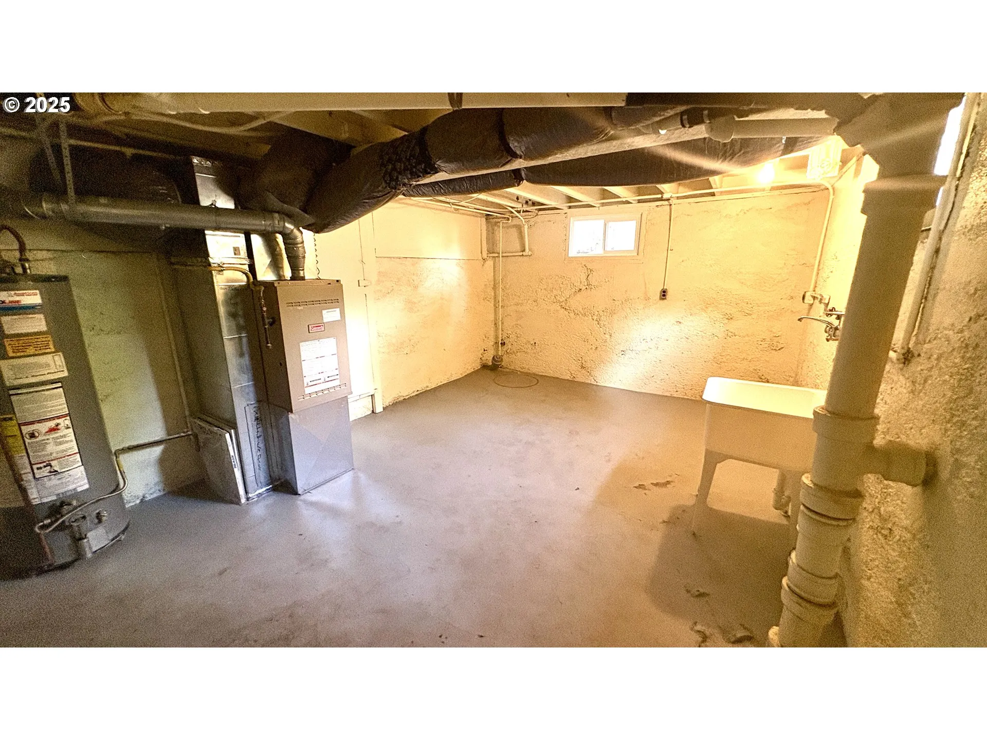 Basement-Unfinished