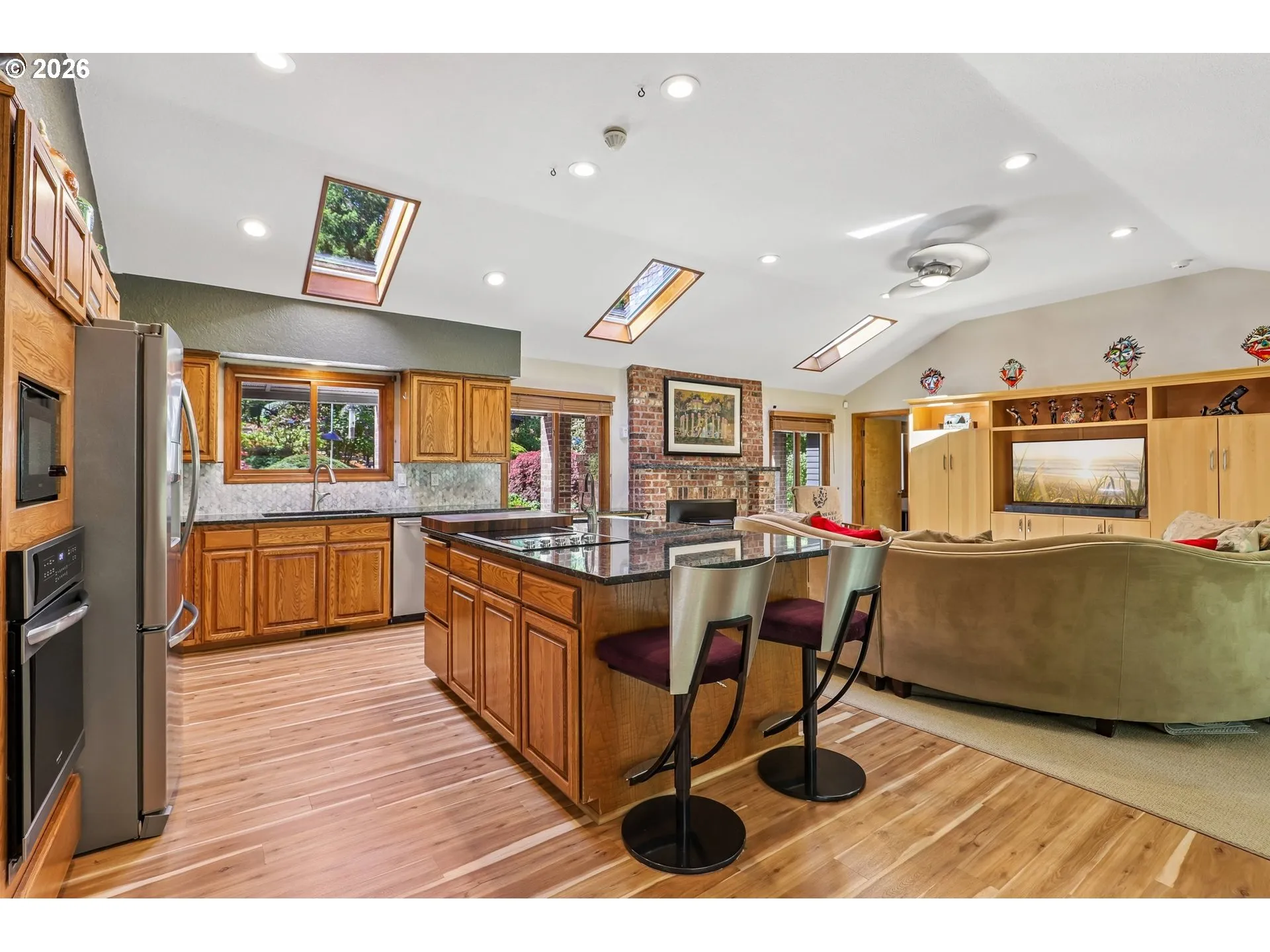 Kitchen-Cooking Island