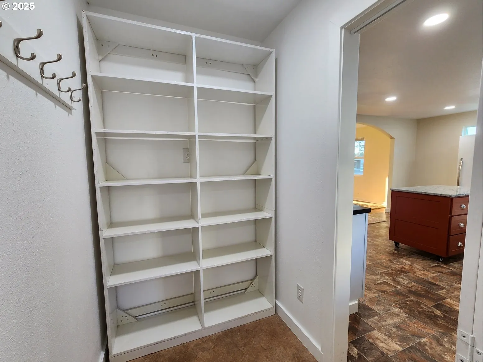 Pantry-Main