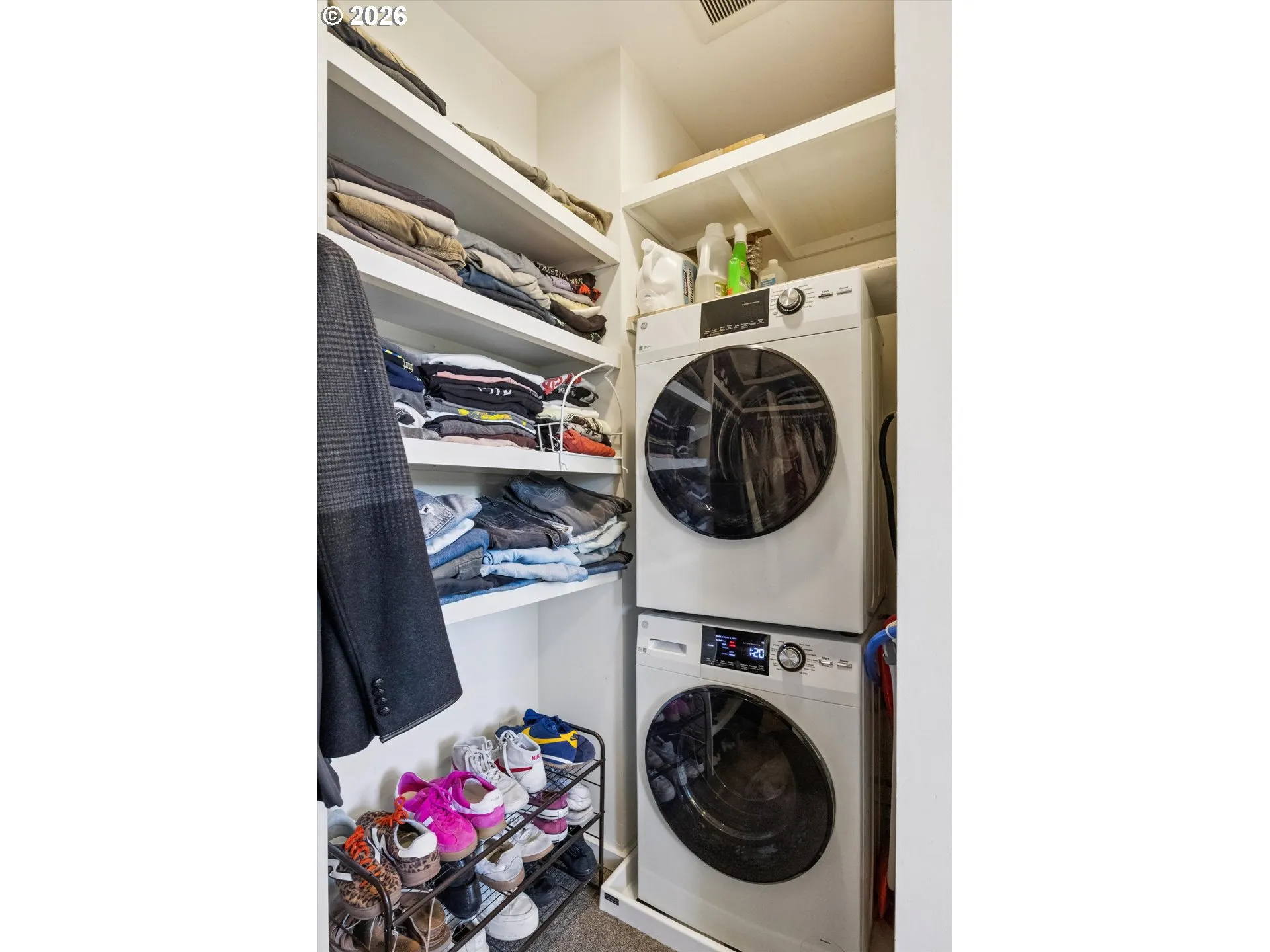 Laundry-Upper