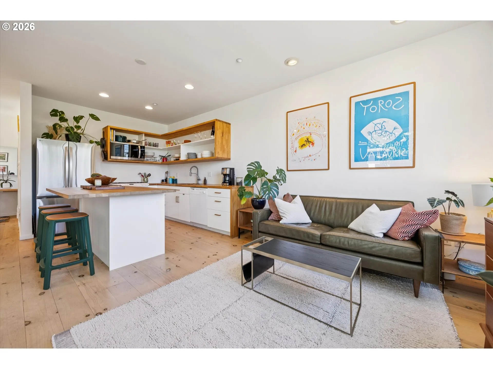 Kitchen/Living Room