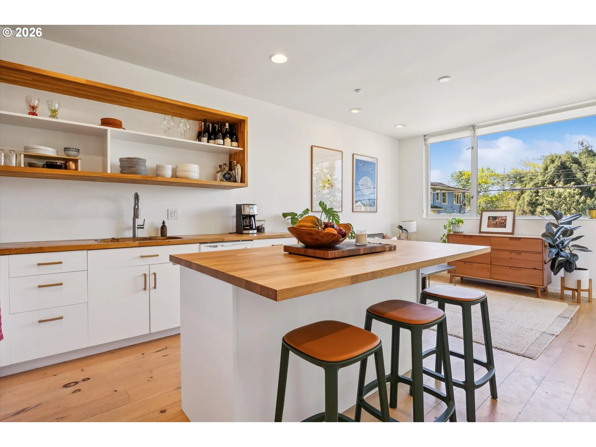 Kitchen/Living Room