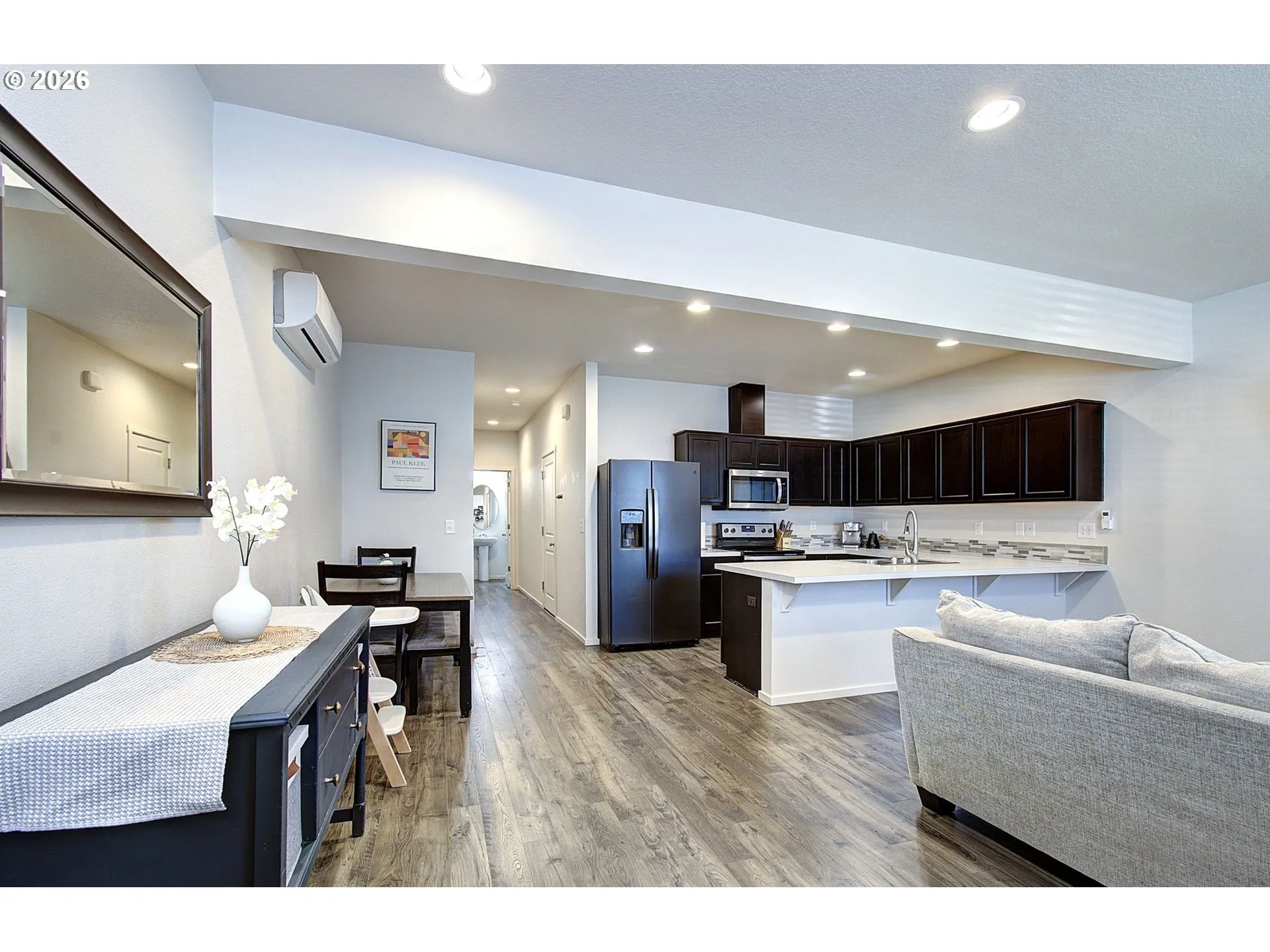 Entrance/Foyer