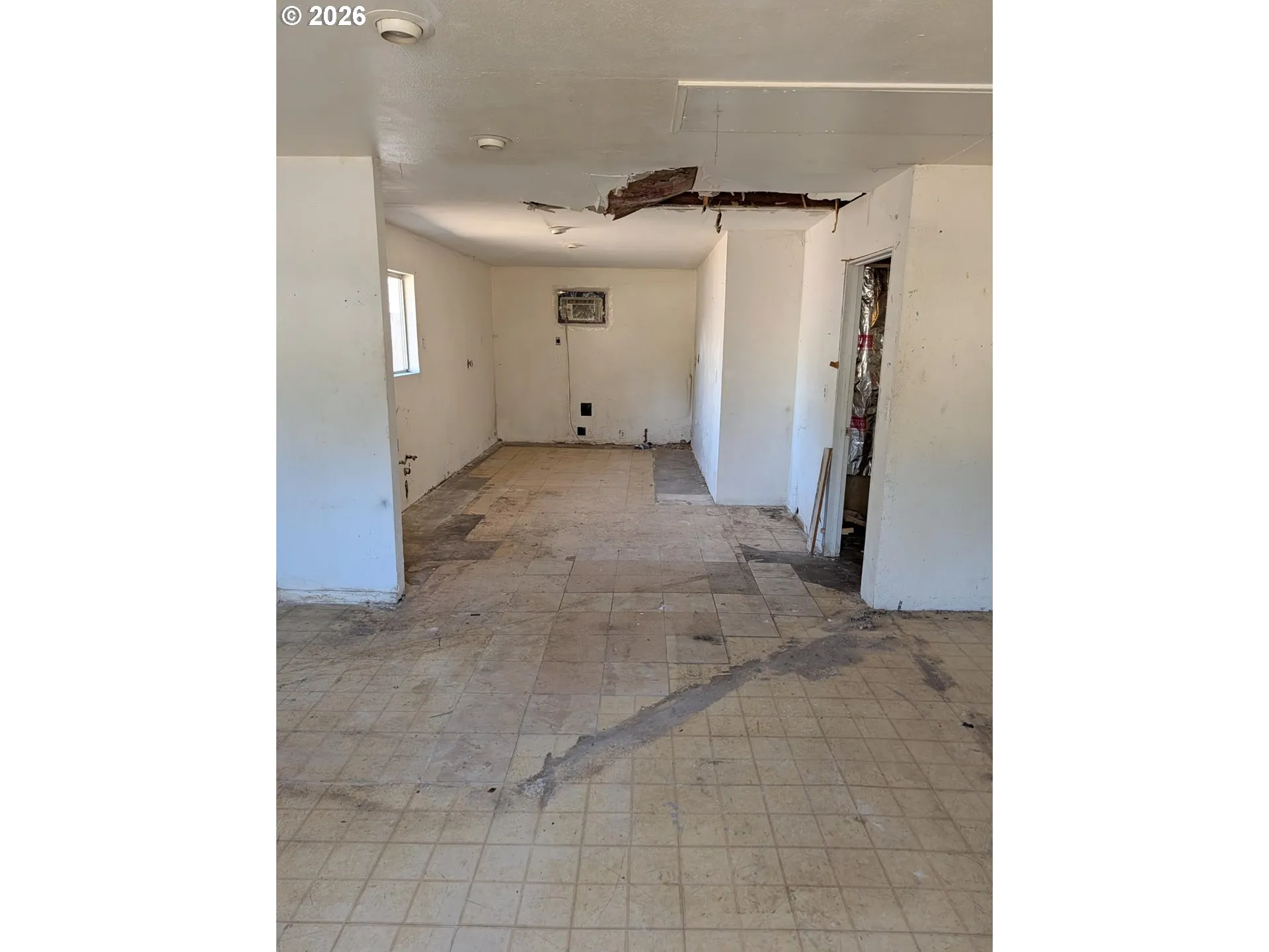 Separate Living Quarters-Partially Finished