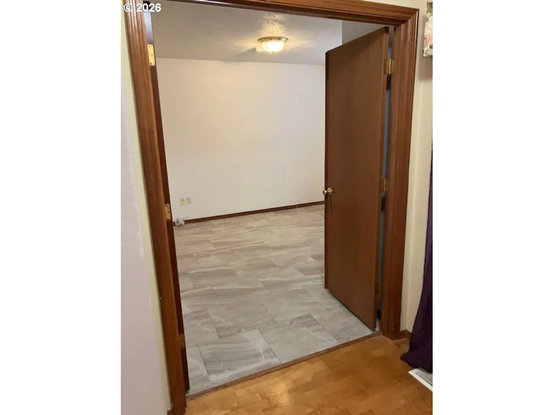Bedroom-# 1
