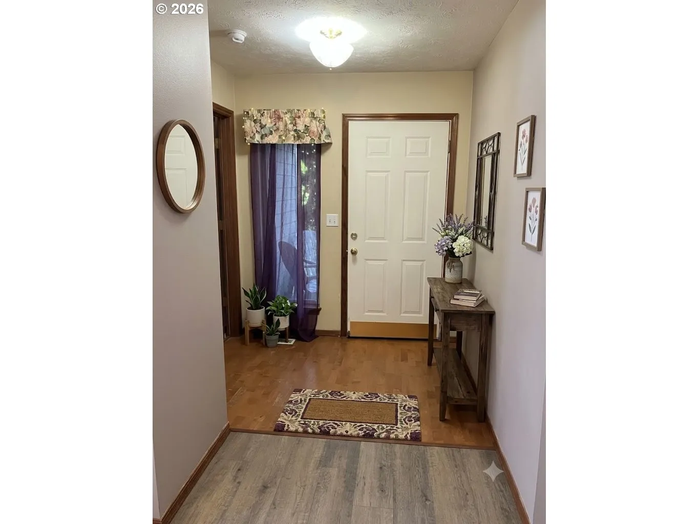 Entrance/Foyer