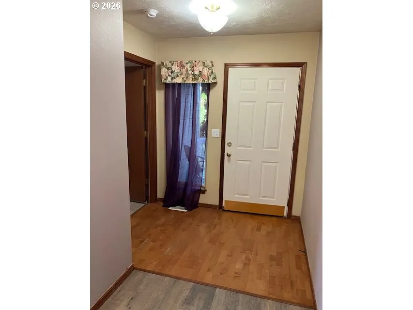 Entrance/Foyer