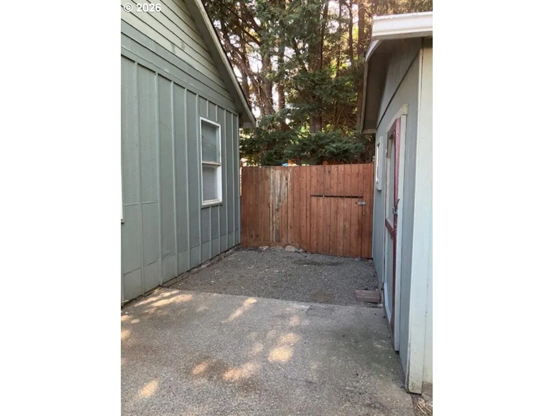 Shed