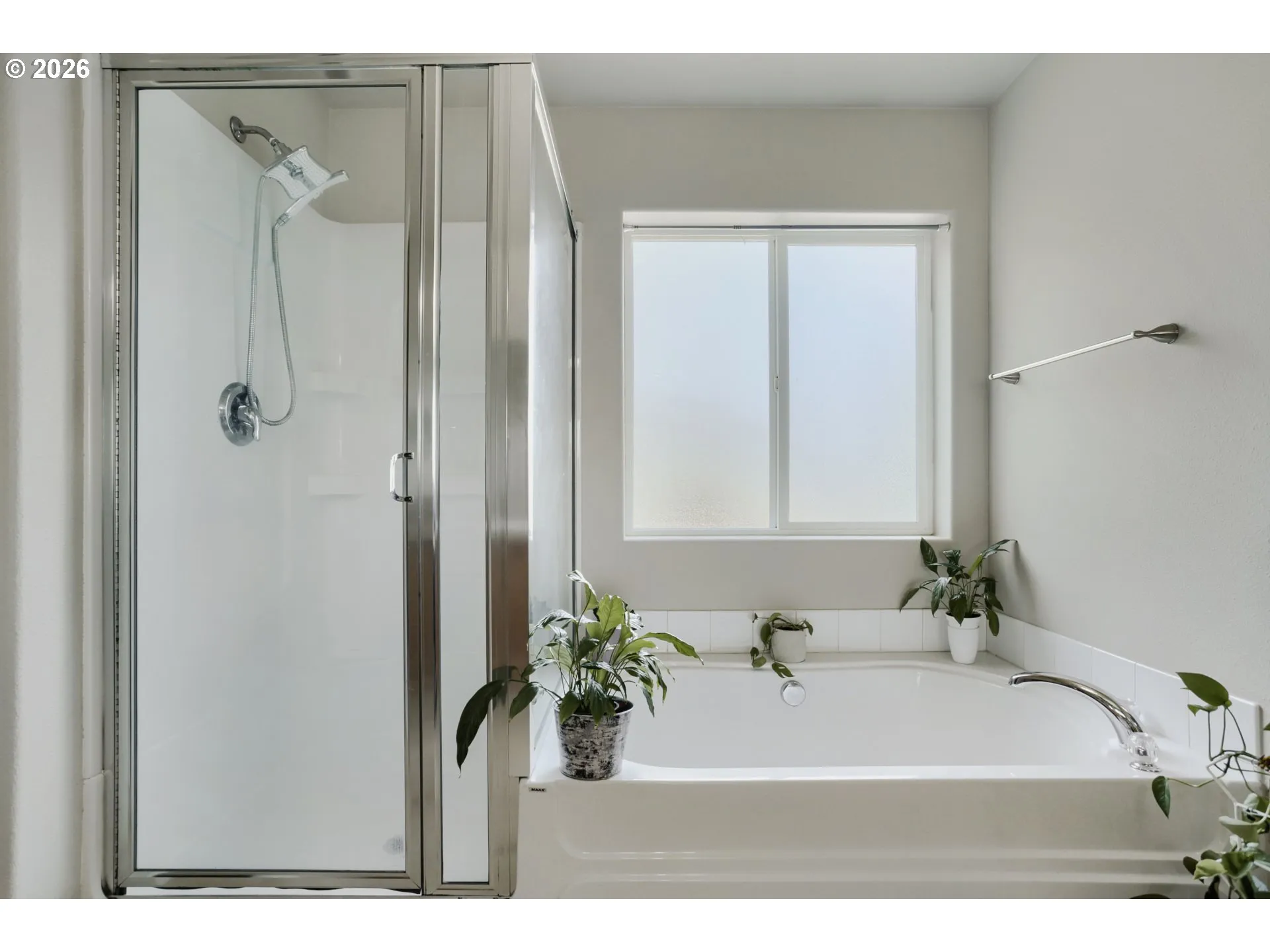 Bathroom, Attached-Upper