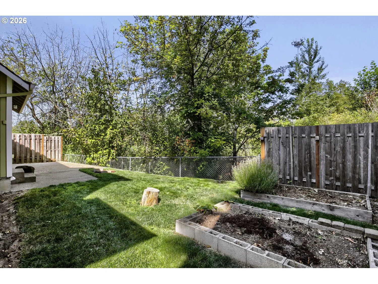 Yard-Fenced