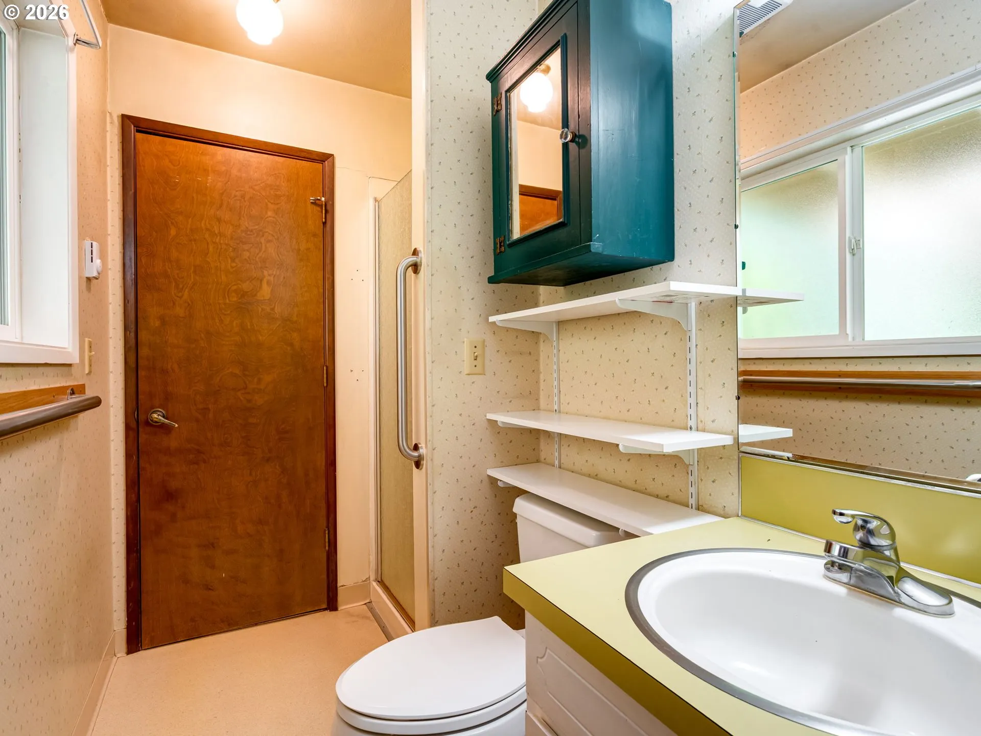 Bathroom-Walk in Shower