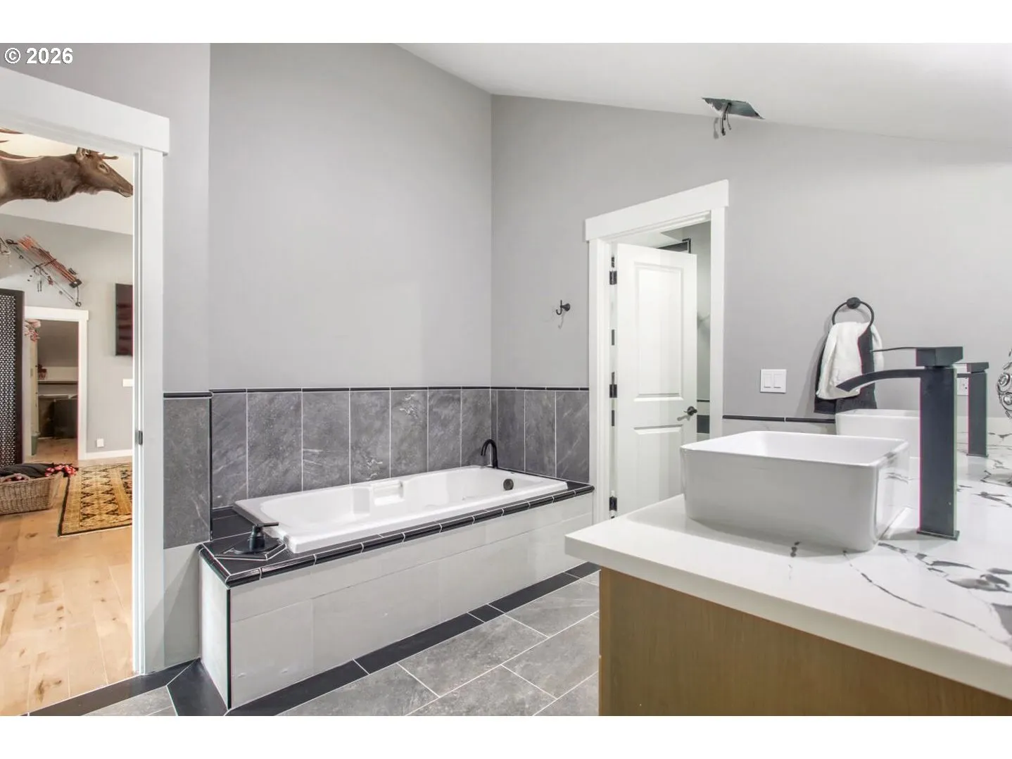 Owner's Suite Bathroom #2-Garden Tub