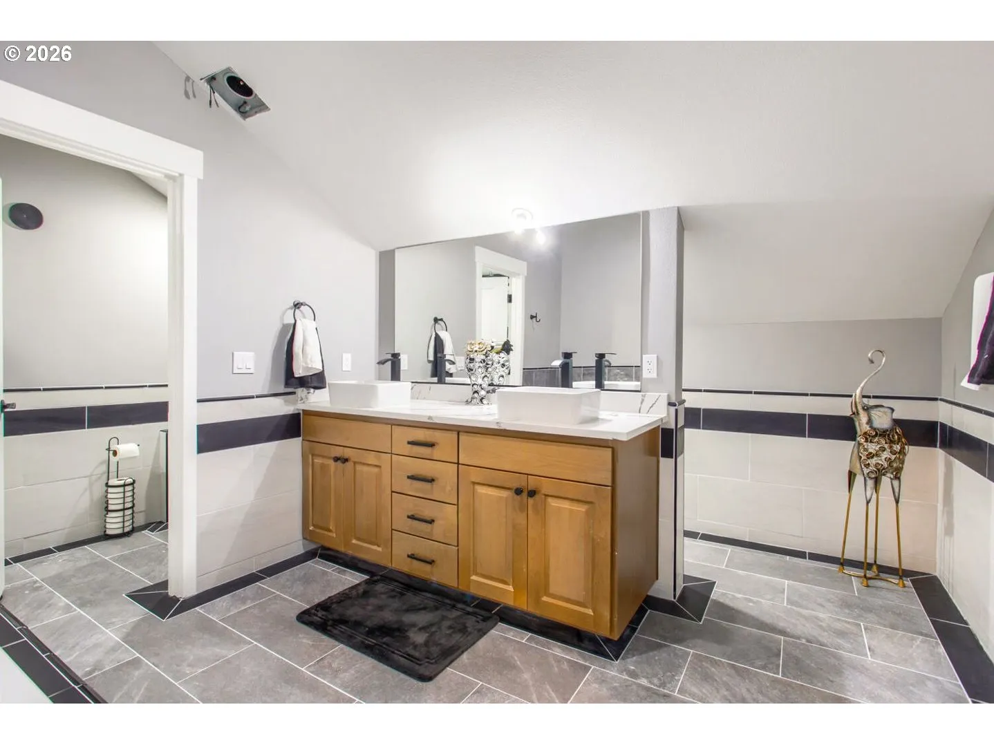 Owner's Suite Bathroom #2