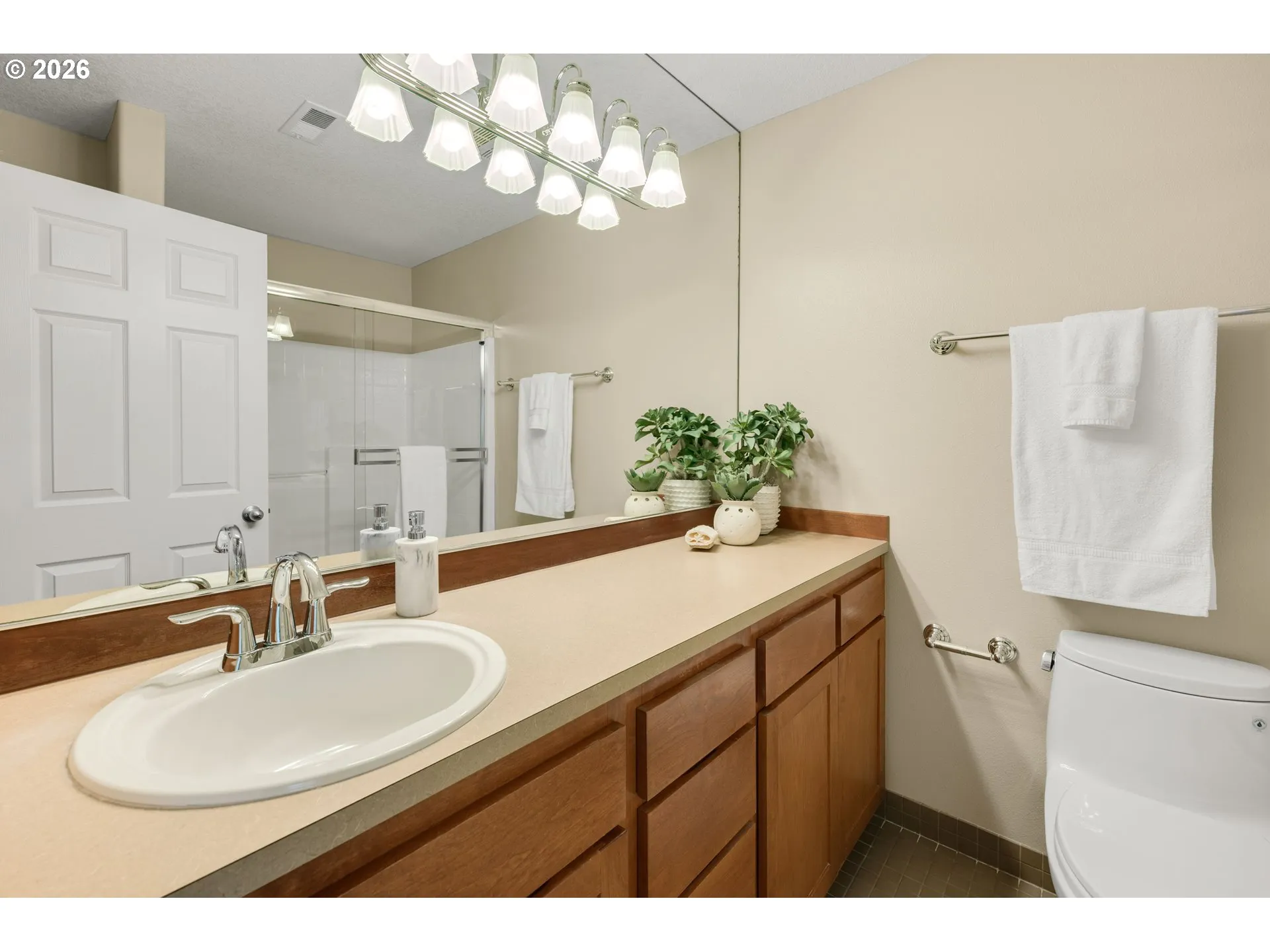 Primary Bedroom-Attached Bathroom