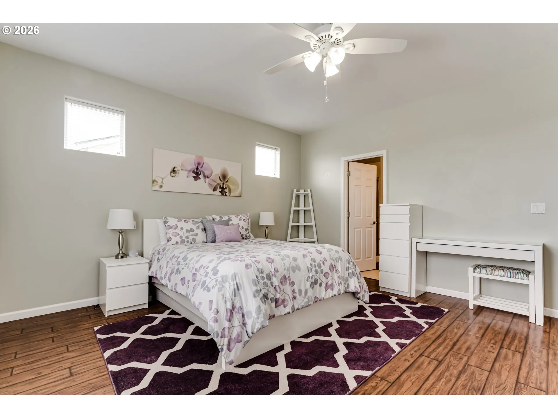 Bedroom, Primary