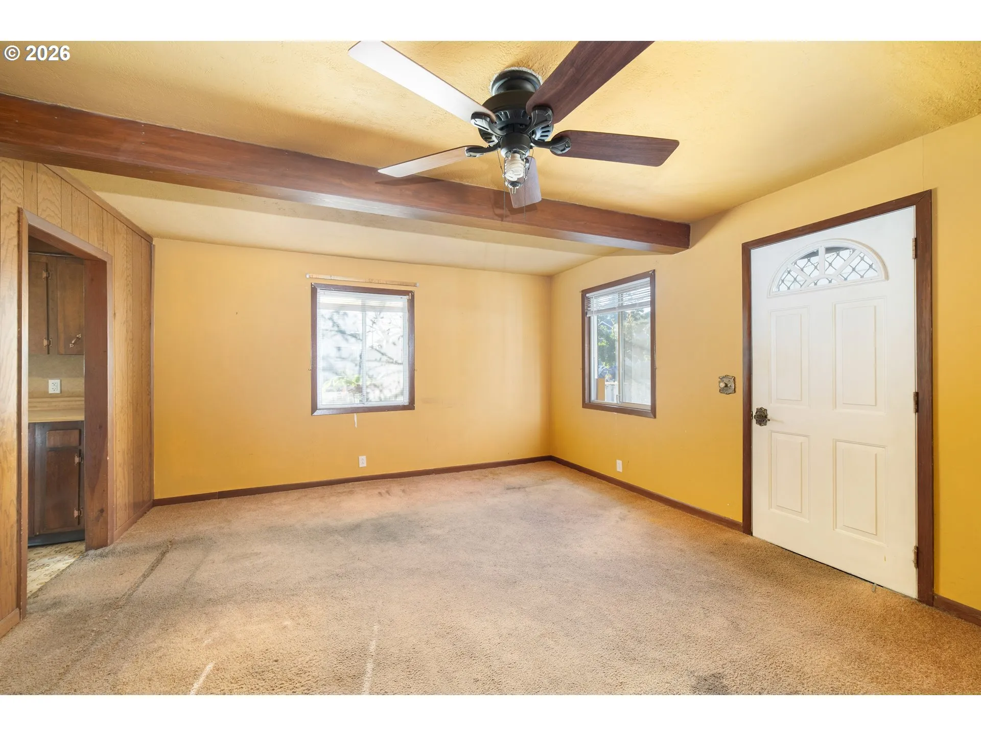 Living Room-Ceiling Fan