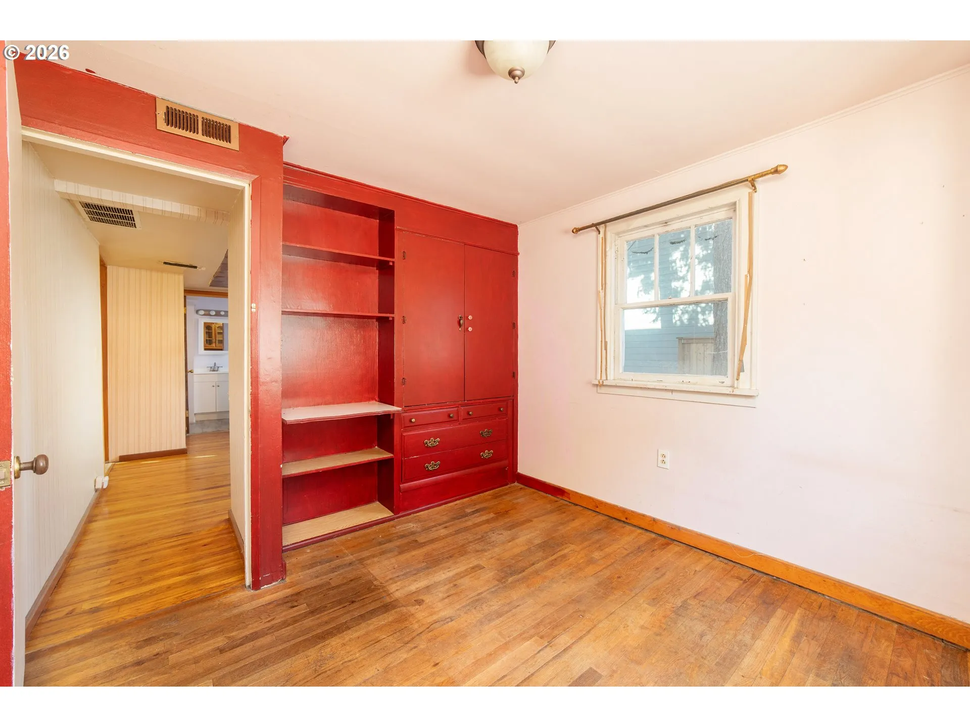 Bedroom-Main