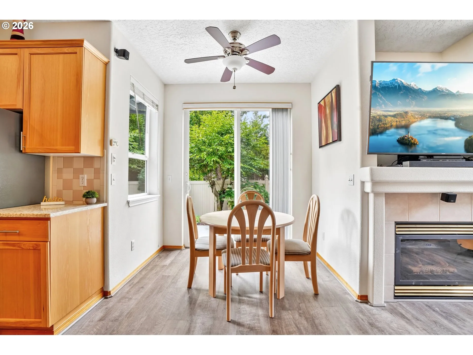 Breakfast Area-Ceiling Fan