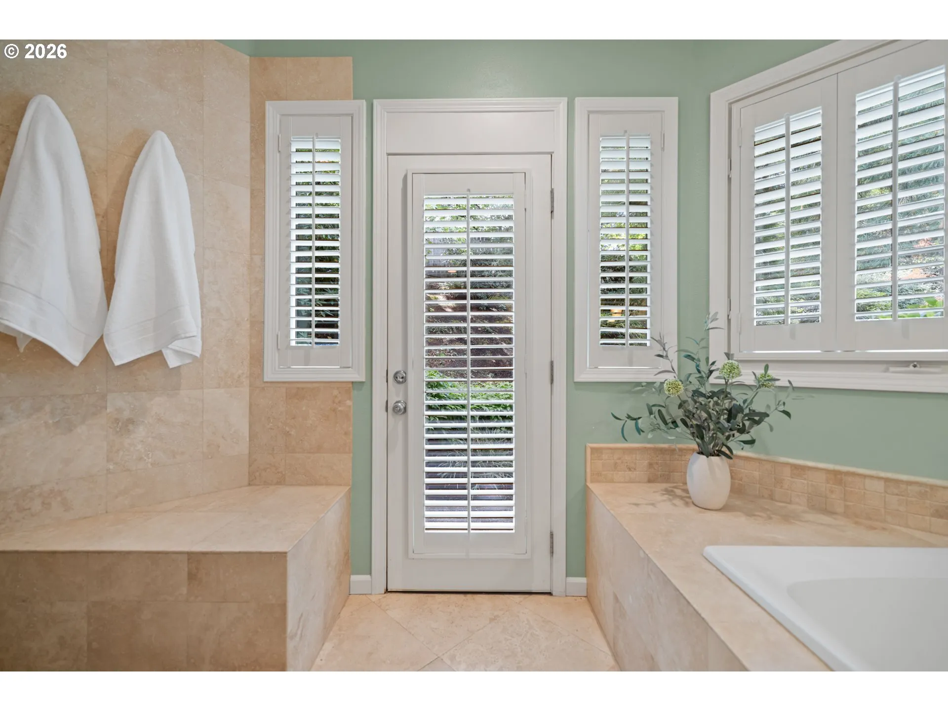 Owner's Suite Bathroom-Garden Tub