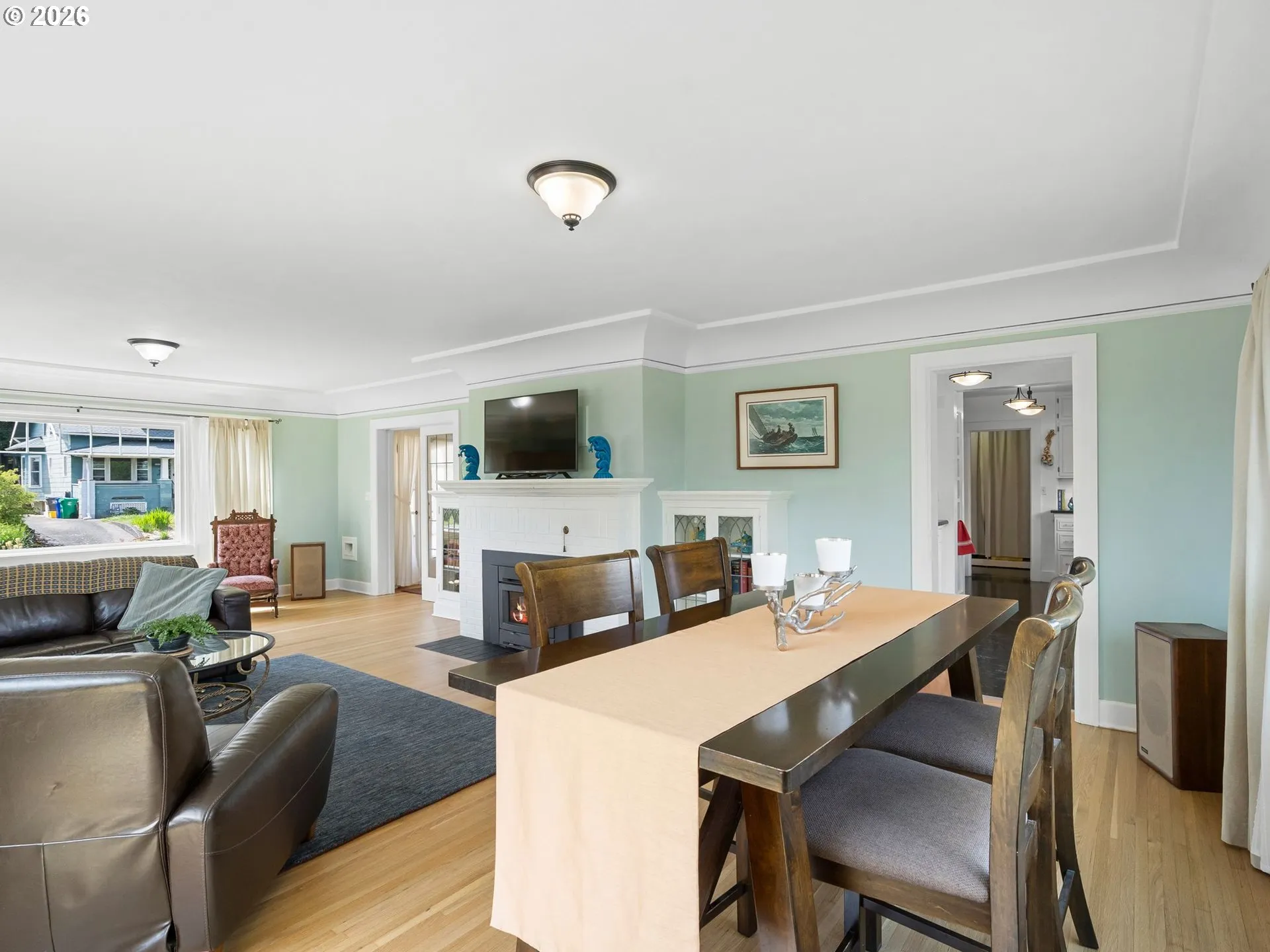 Living Room/Dining Room