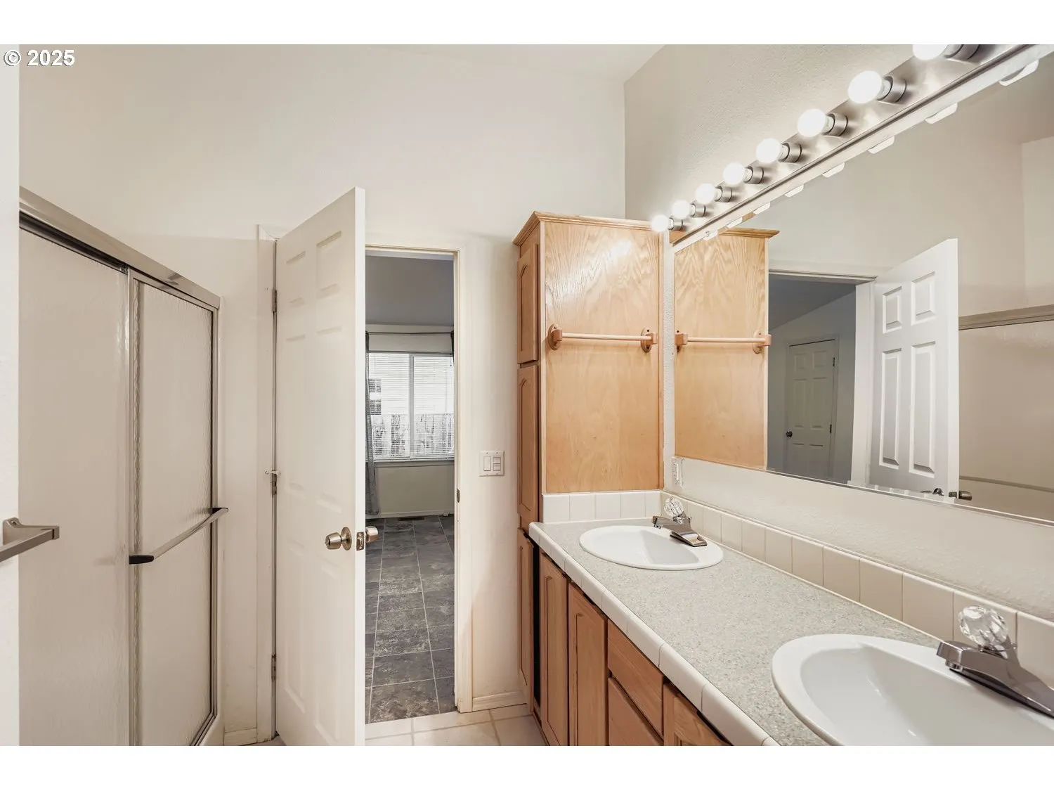 Bathroom, Attached-Double Sinks