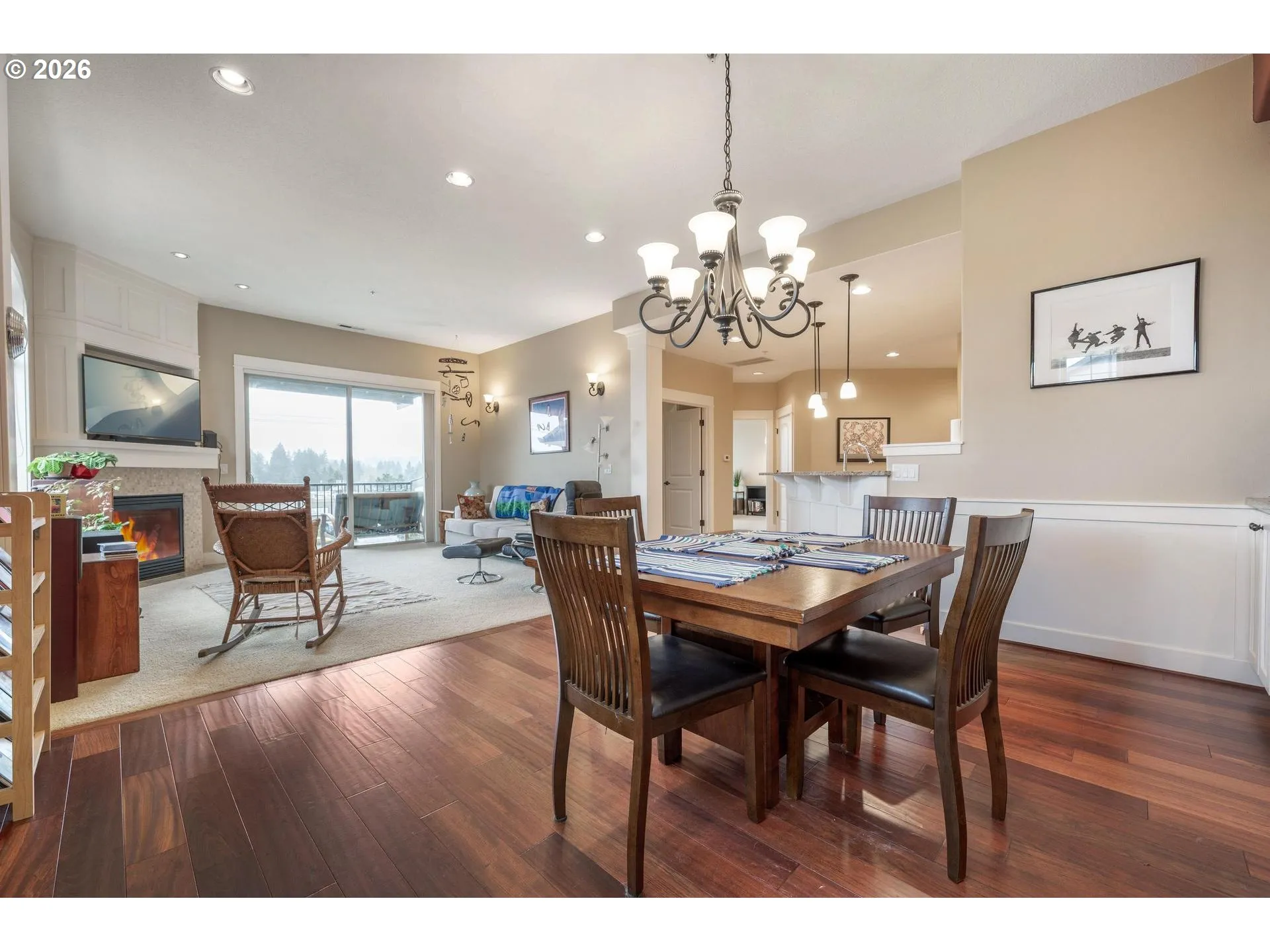 Living Room/Dining Room