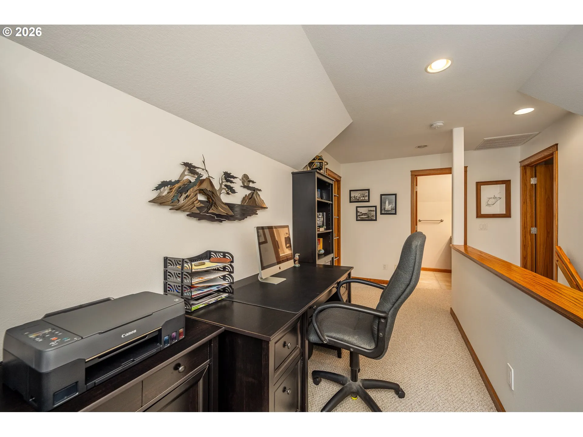 Den/Office-Upper