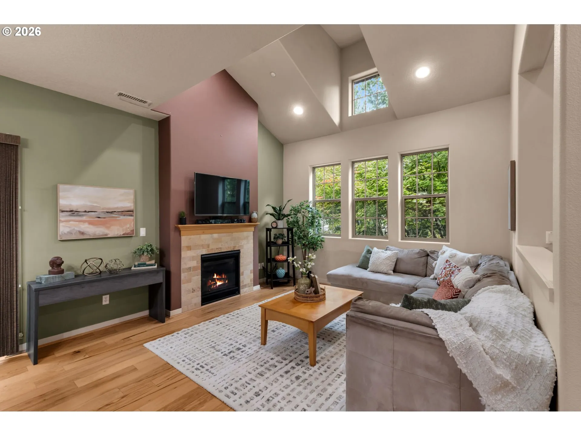 Living Room-Fireplace