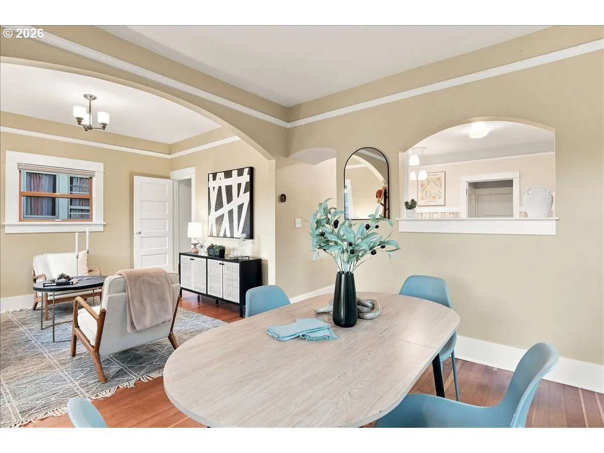 Living Room/Dining Room
