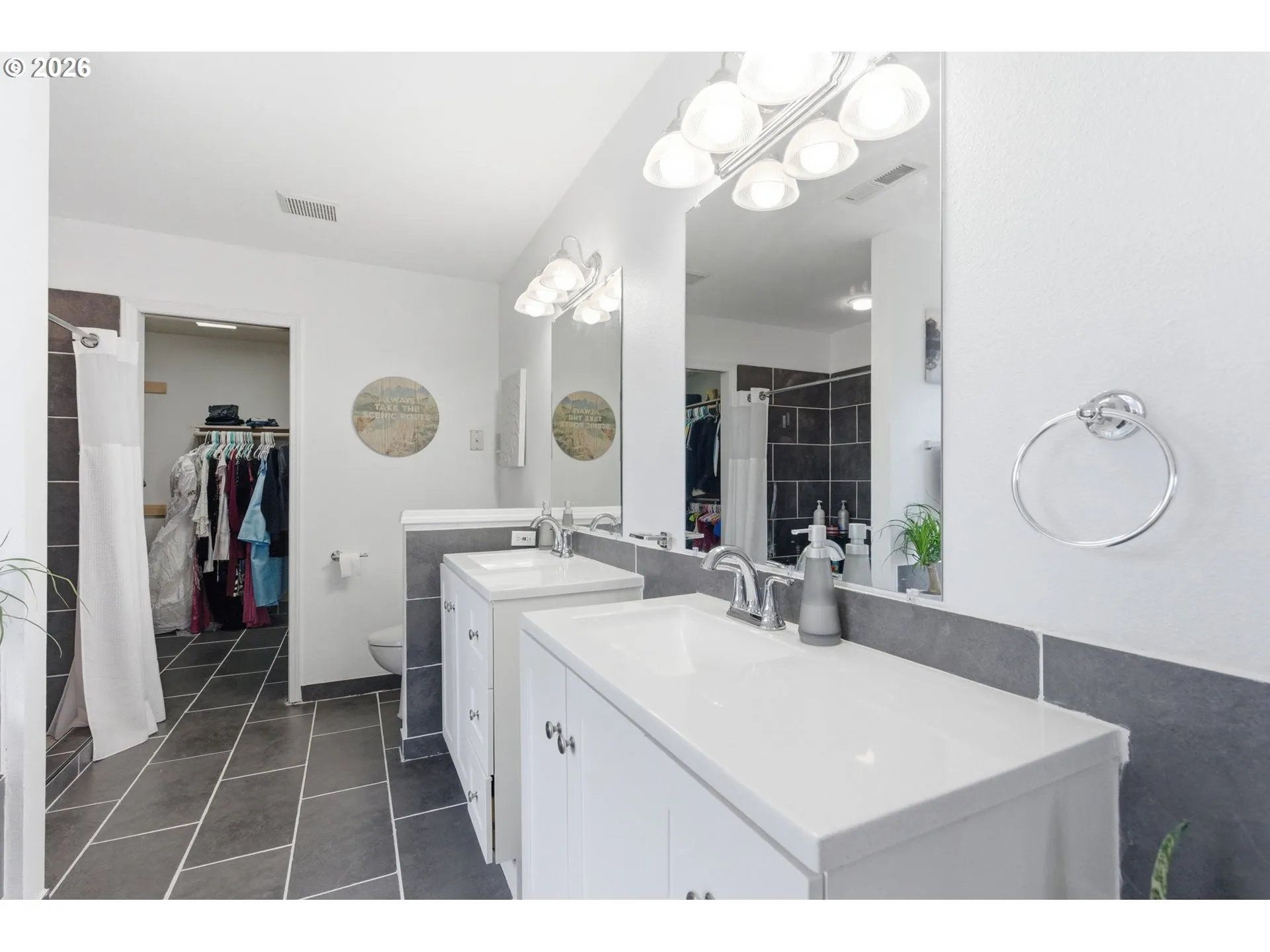 Bathroom, Attached-Double Sinks