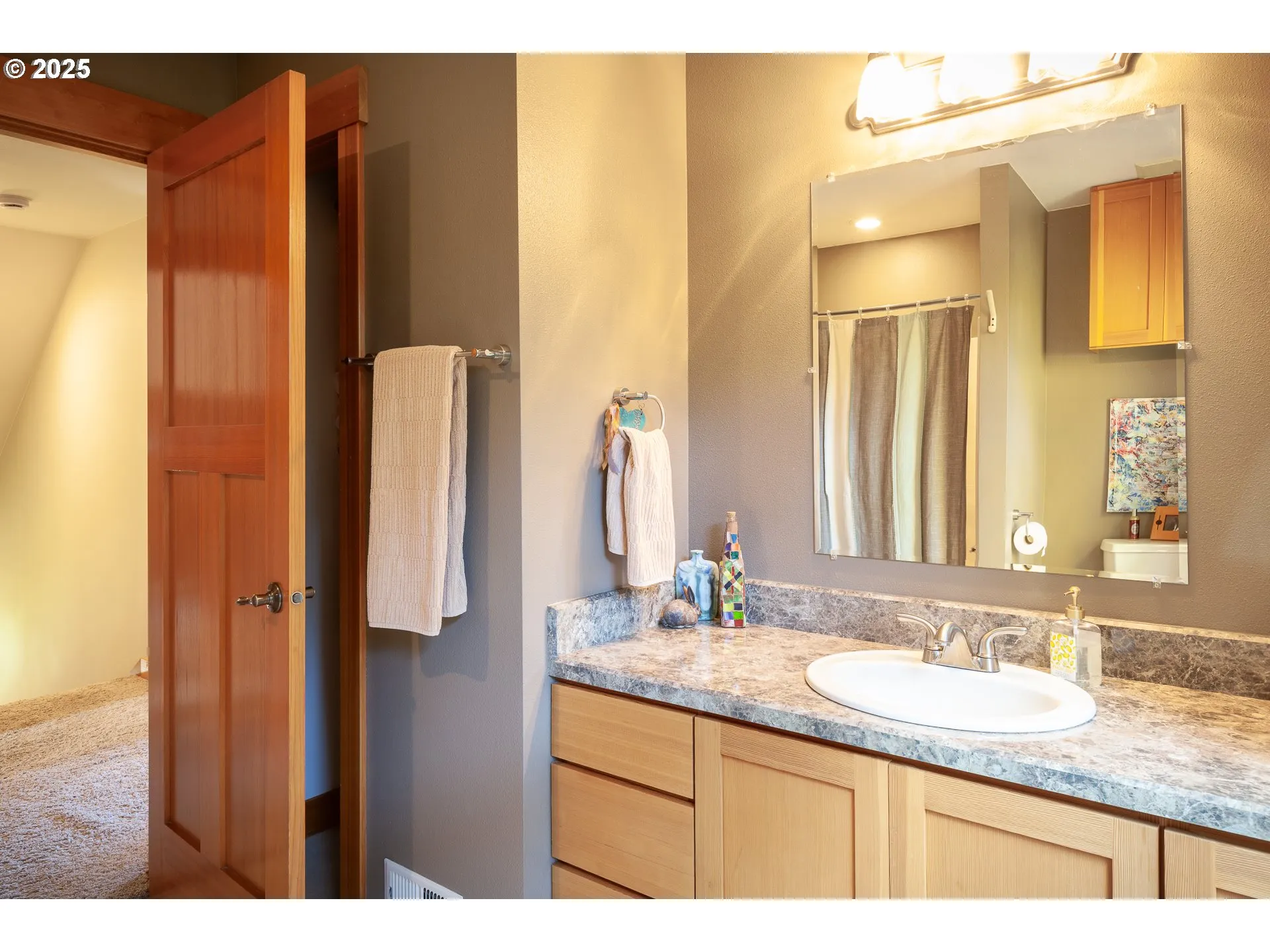 Bathroom-Hall