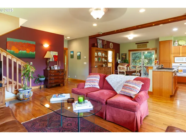 Staircase-To Upper Level