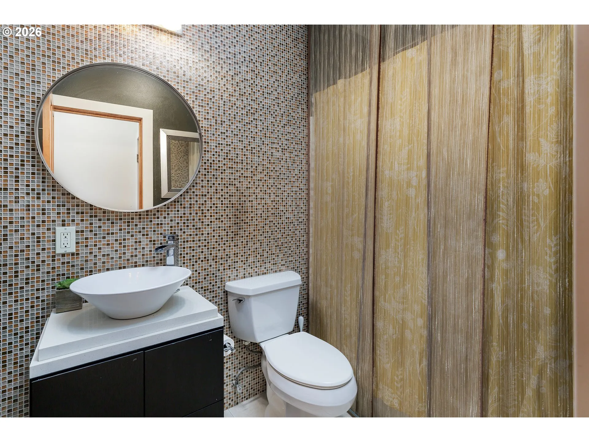 Bathroom-Hall