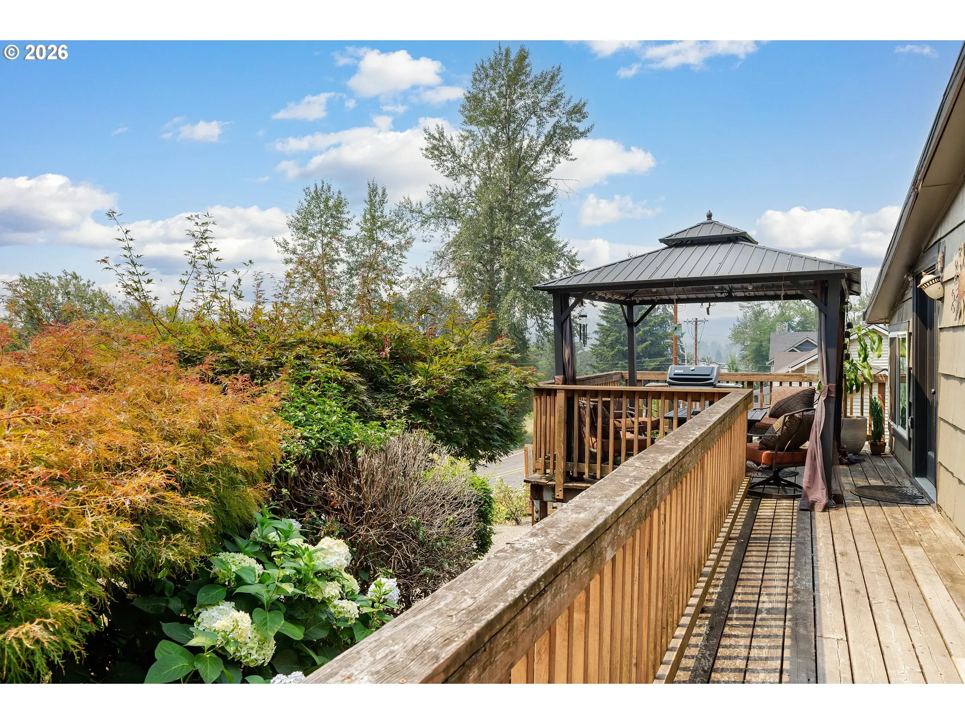 Deck-Main