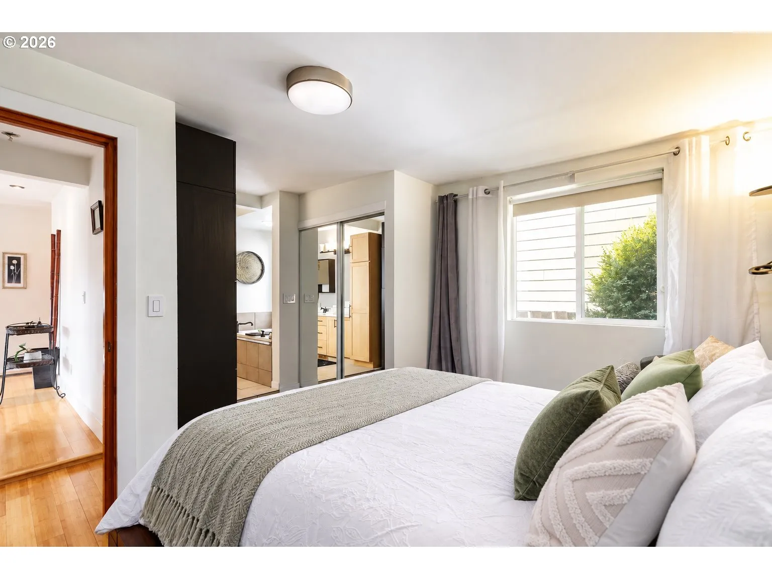 Bedroom, Primary-Main