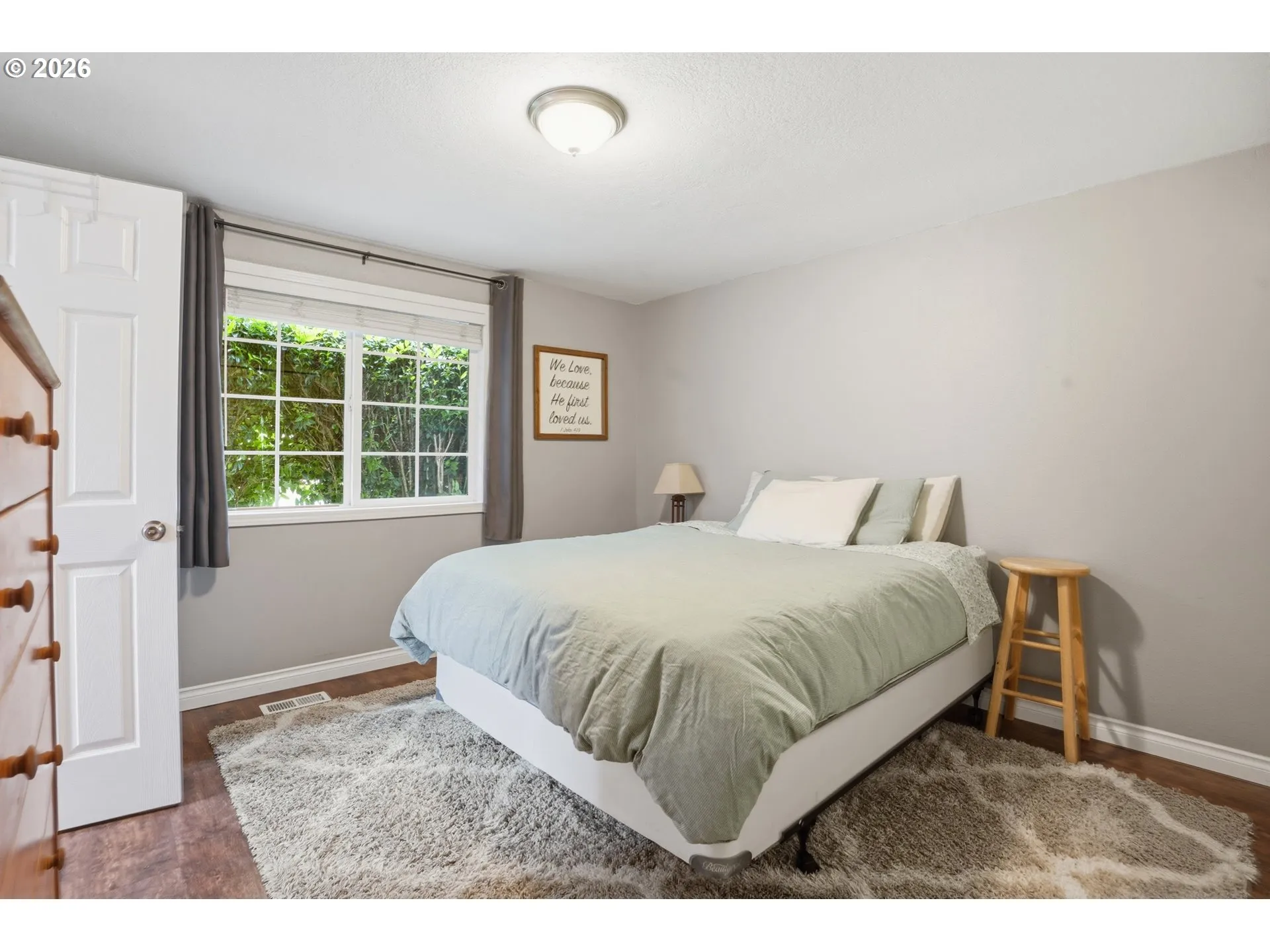 Bedroom, Primary