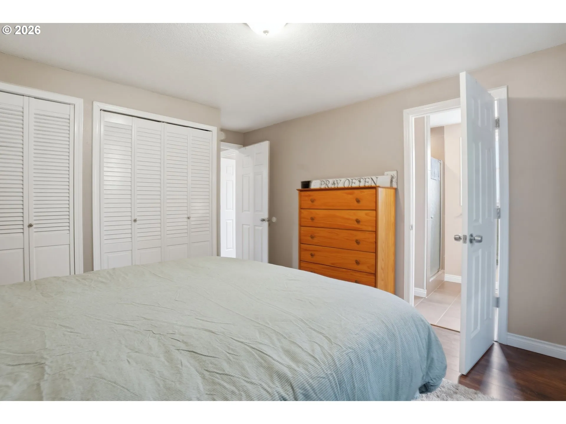 Bedroom, Primary