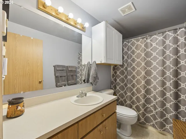 Bathroom-Hall