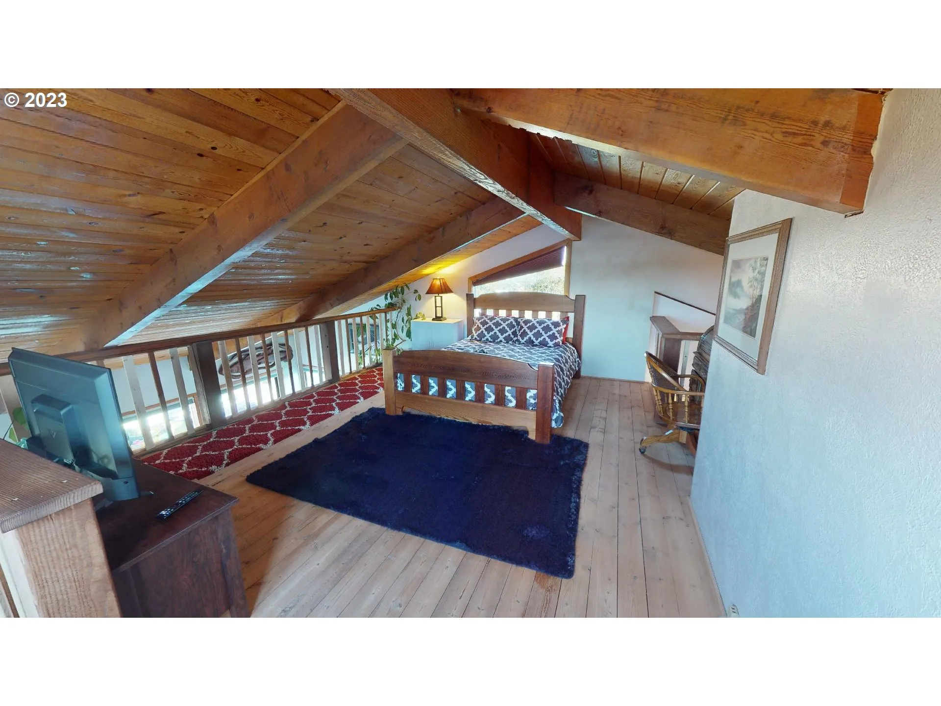 Bedroom-Upper