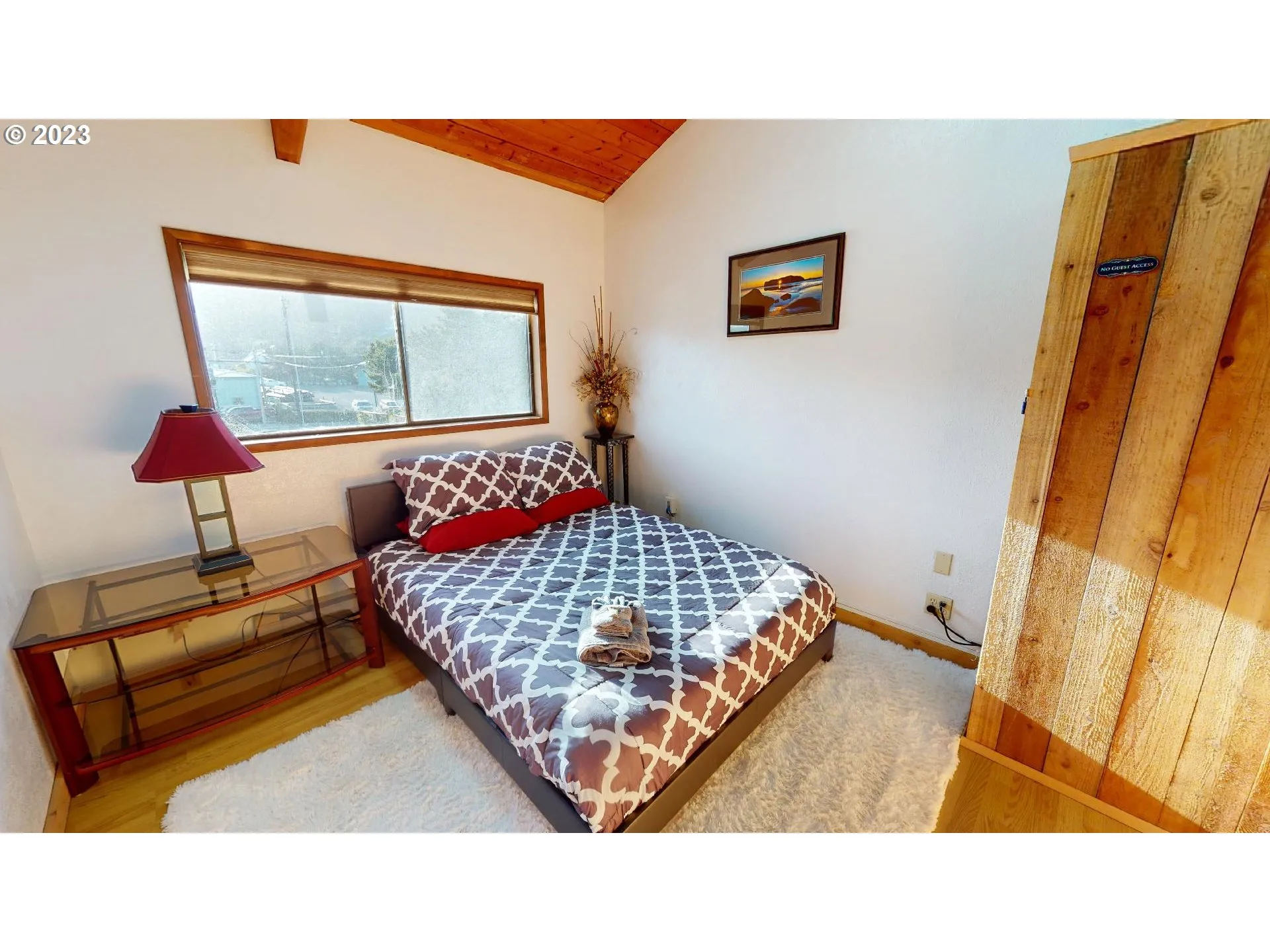 Bedroom-Upper
