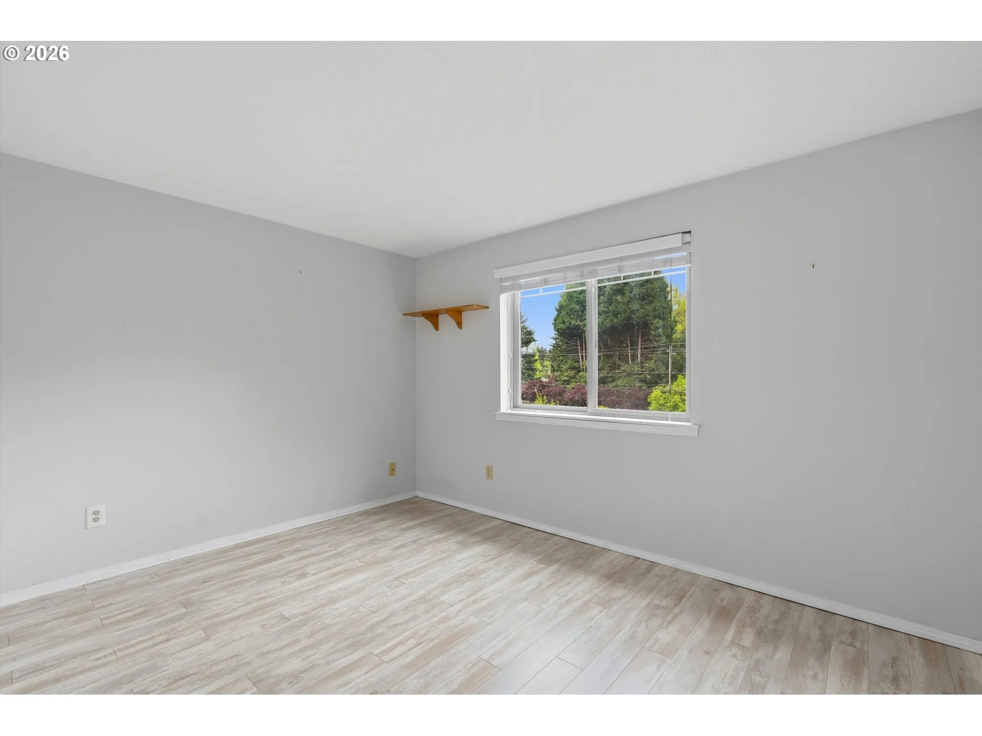 Bedroom-Upper