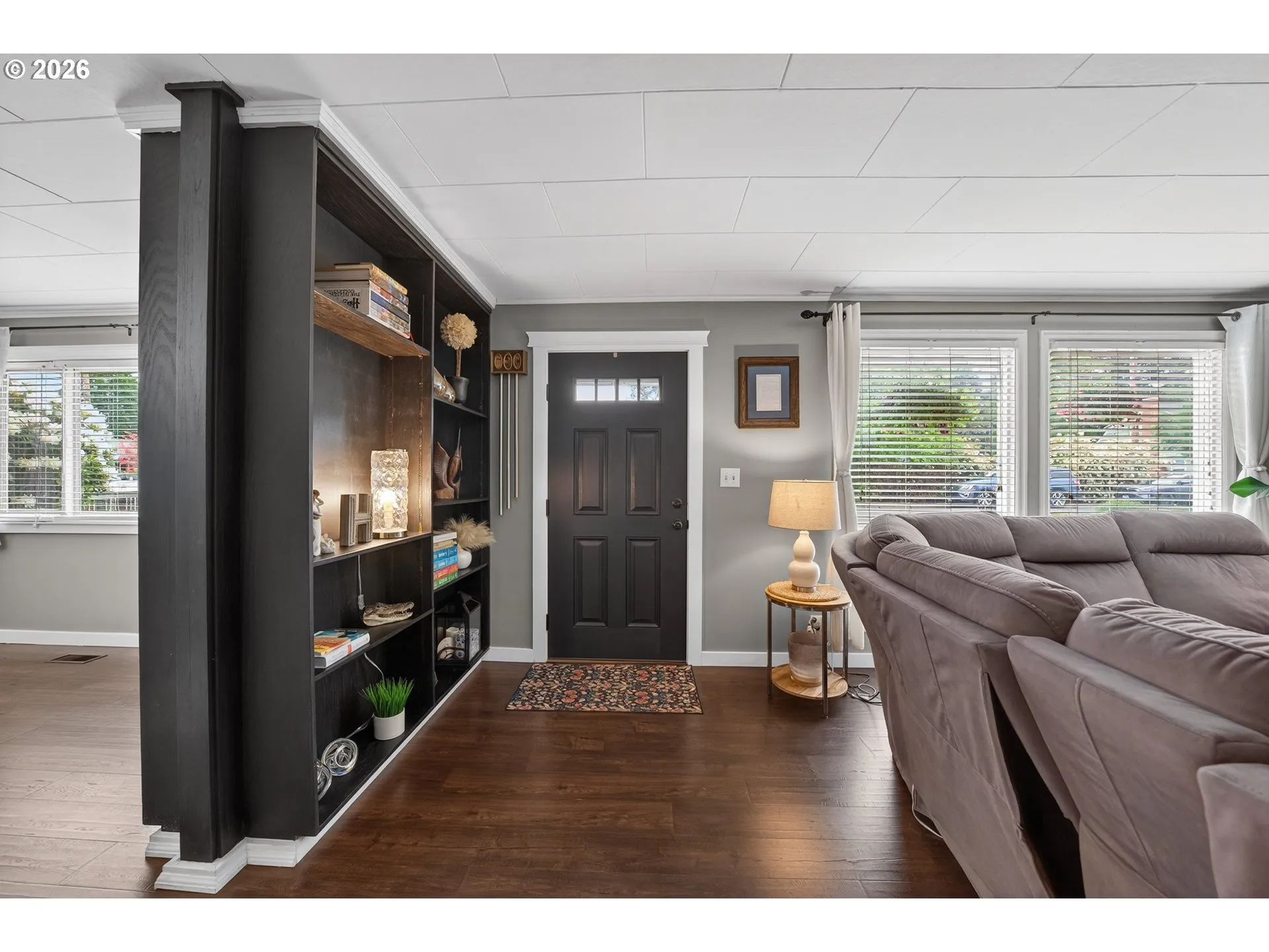 Entrance/Foyer