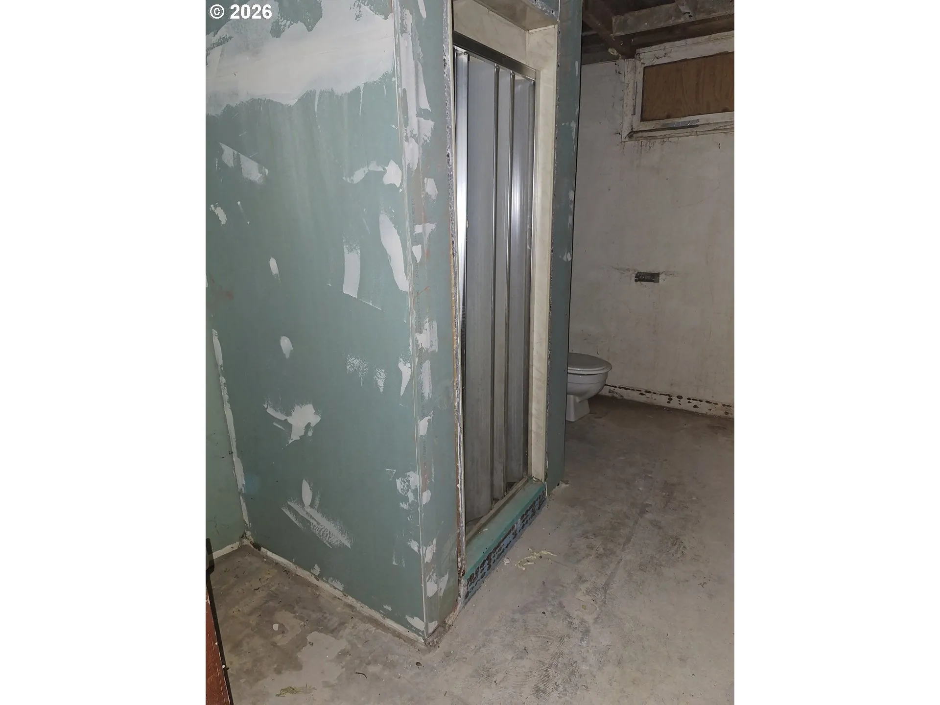Bathroom-Lower