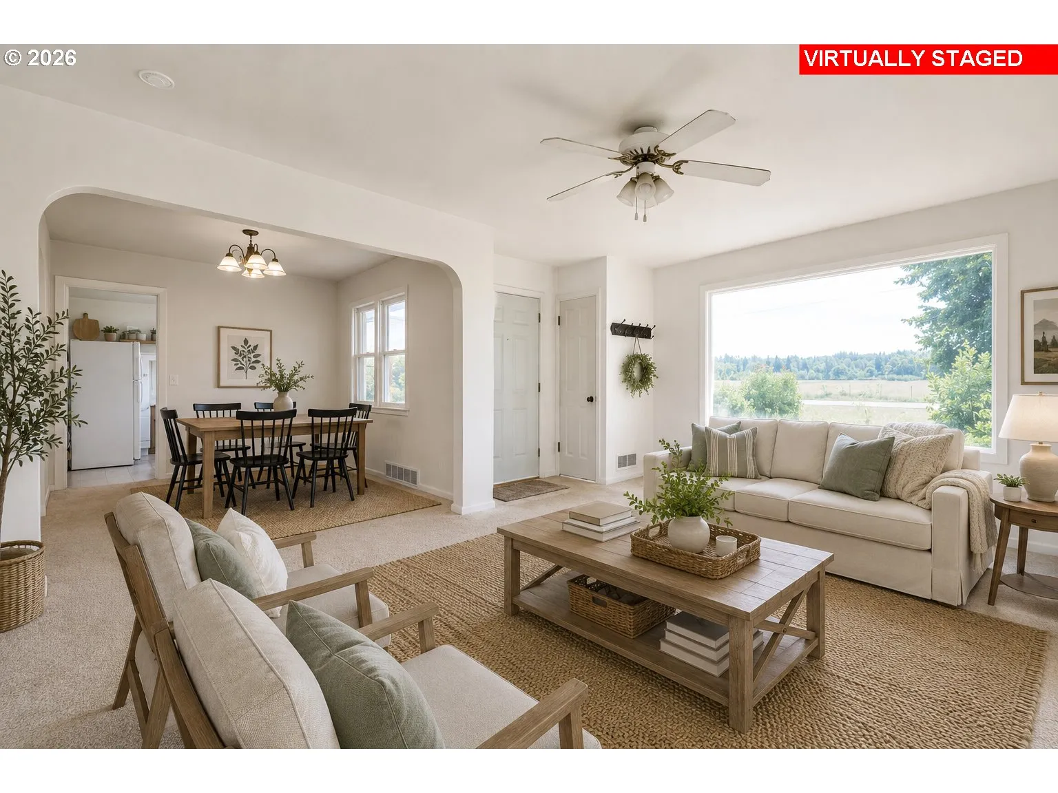 Living Room/Dining Room-Ceiling Fan