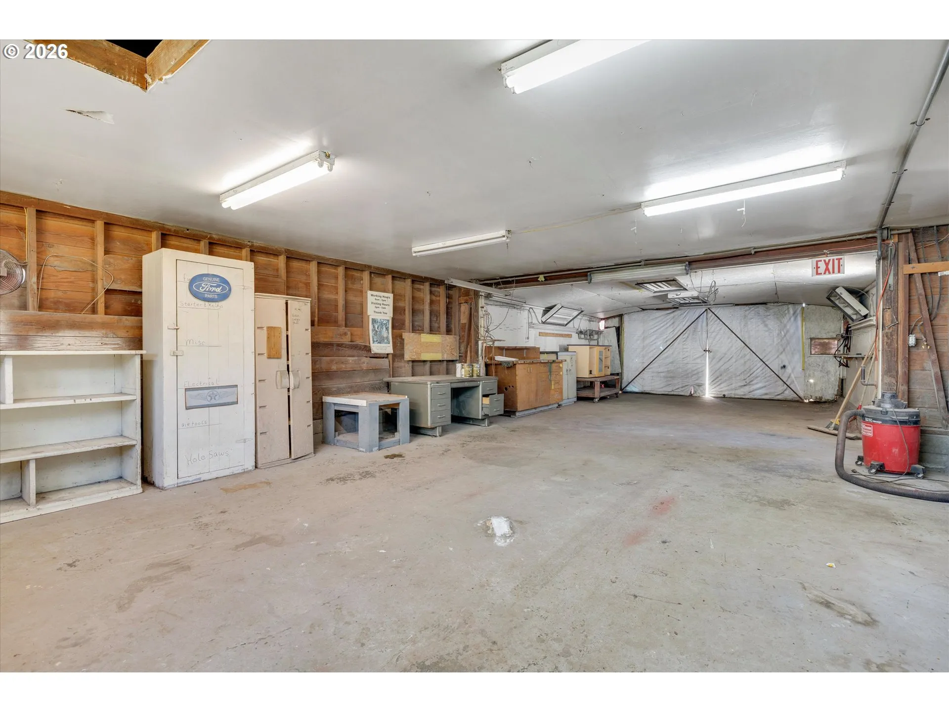 Garage
