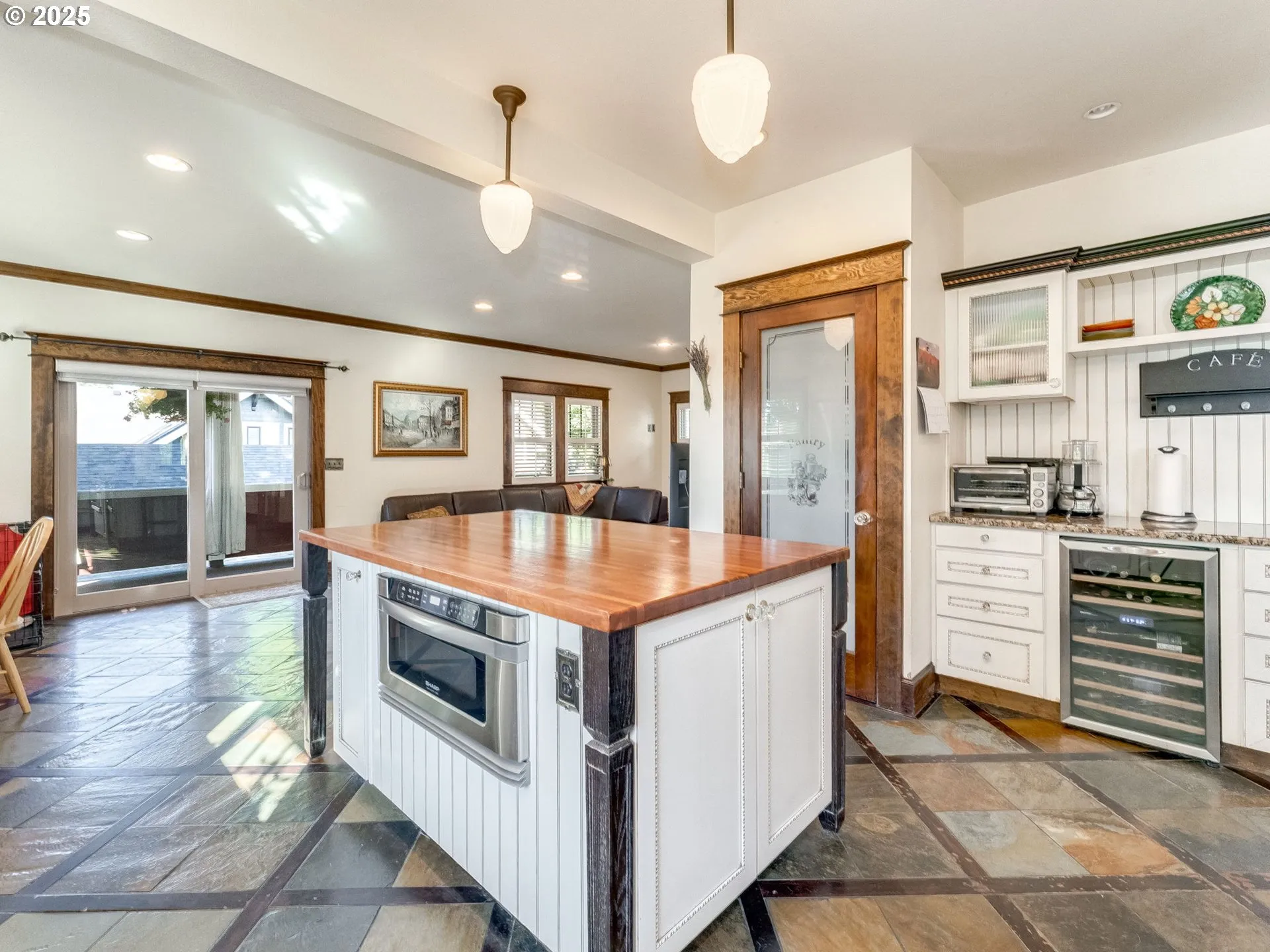 Kitchen/Family Room