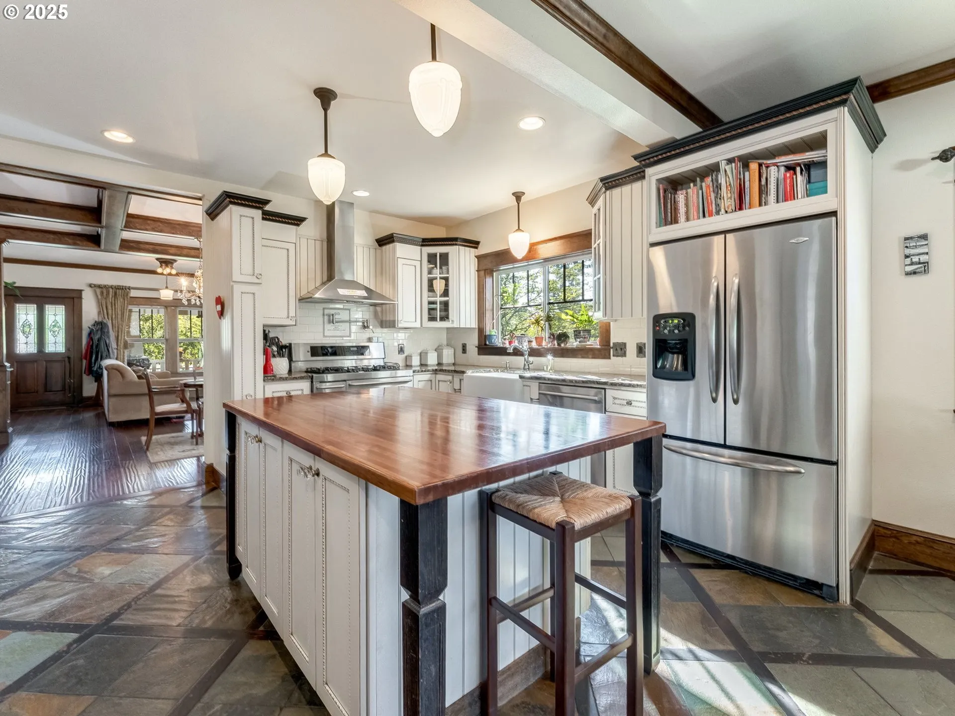 Kitchen-Island