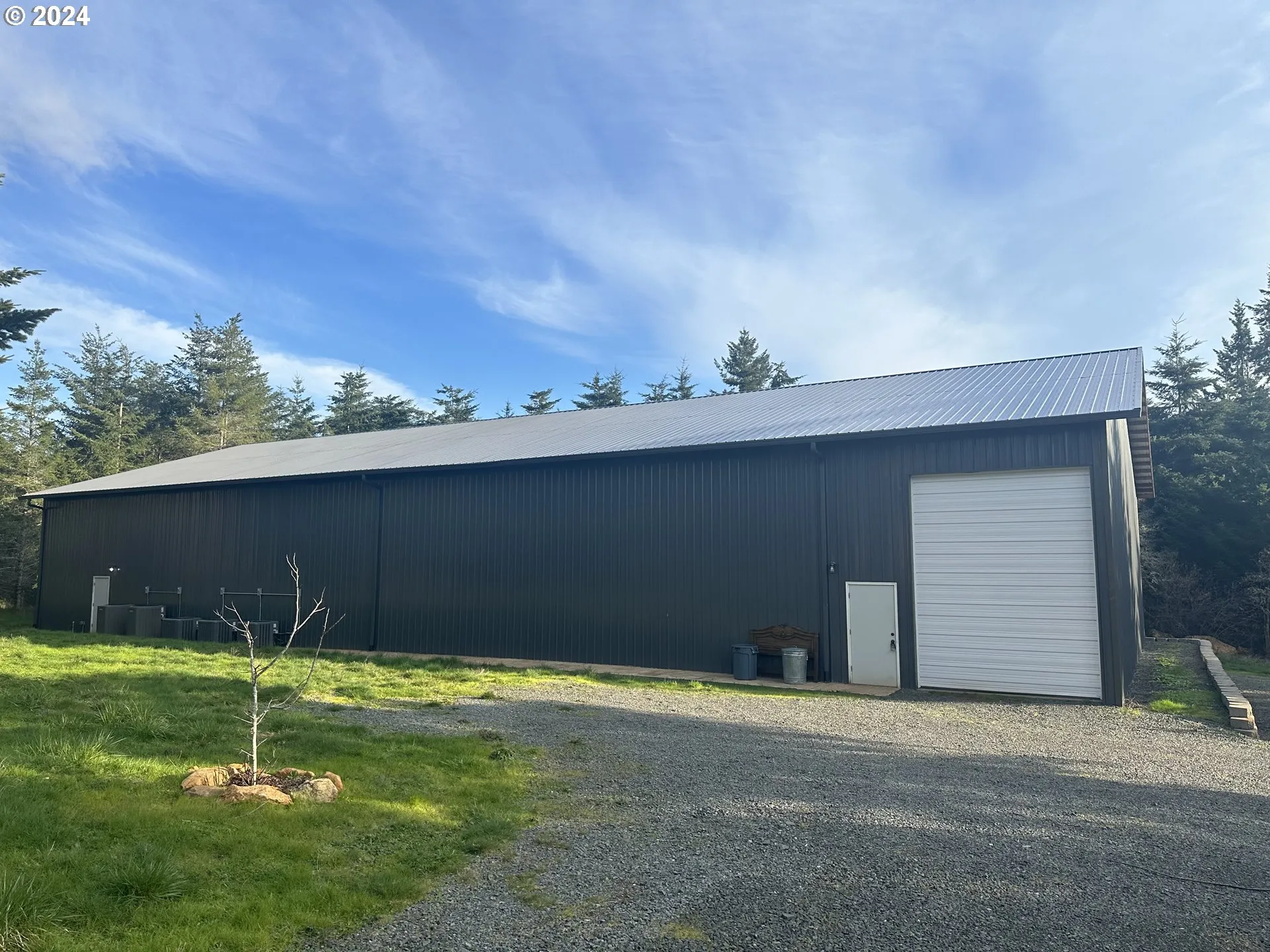 Shop-Finished