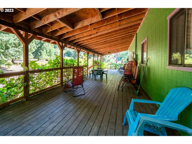 Deck-Main