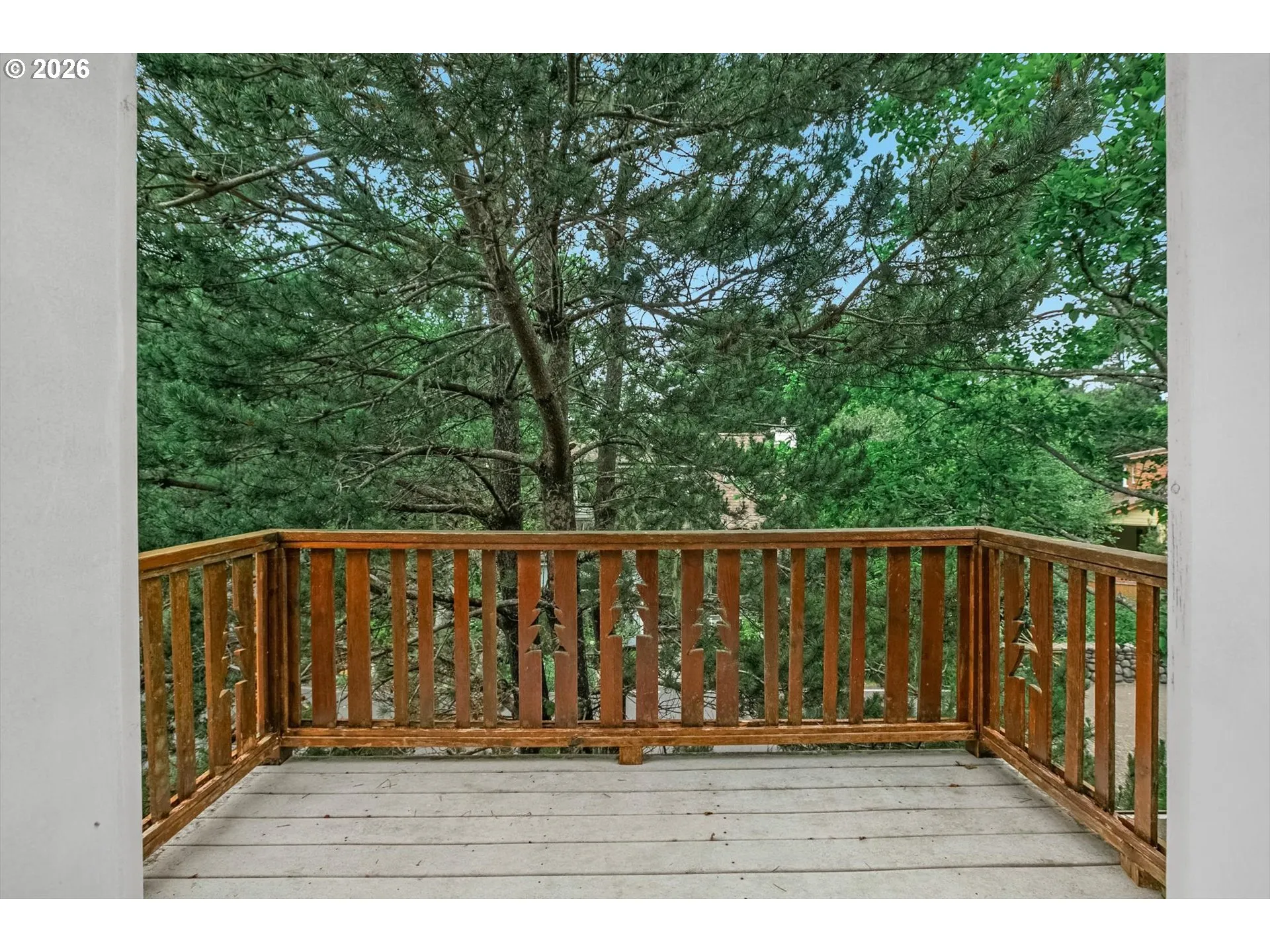 Deck-Upper
